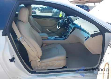 2012 Cadillac Cts Performance z USA, uszkodzony, nr VIN 1G6DJ1E32C0147905